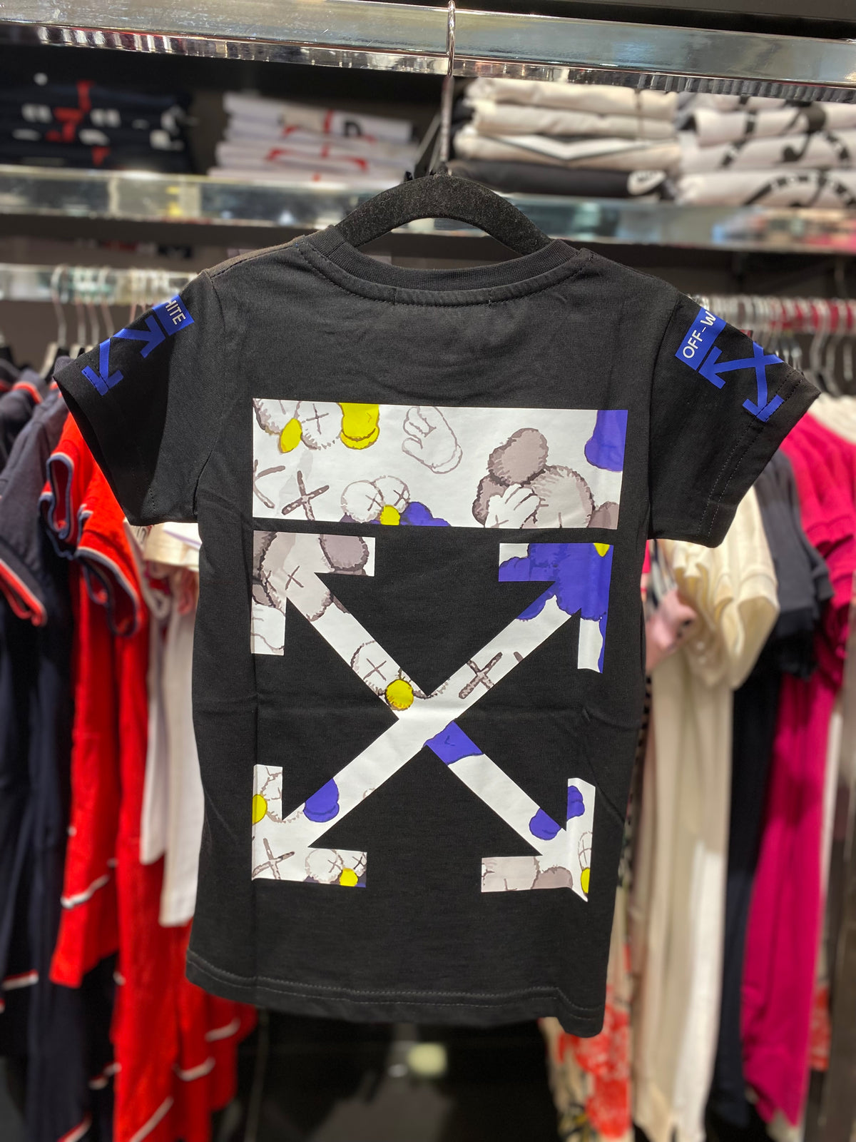 Off-White T-shirt