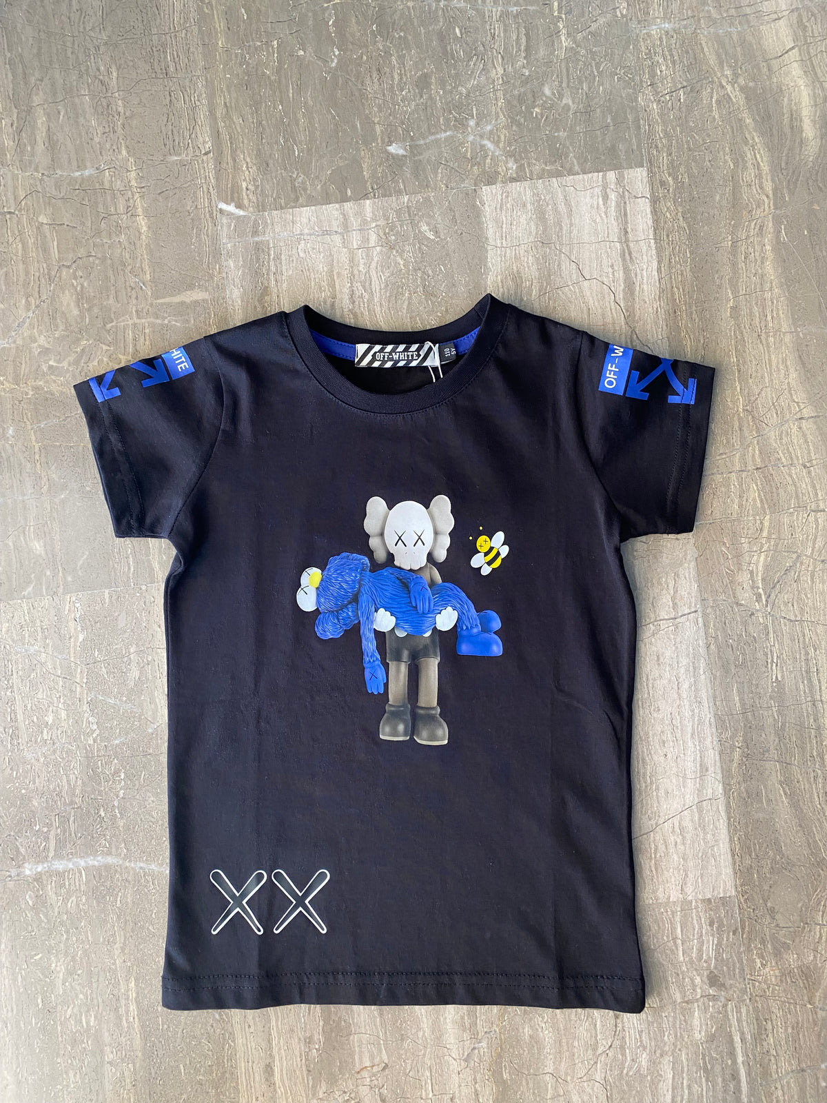Off-White T-shirt