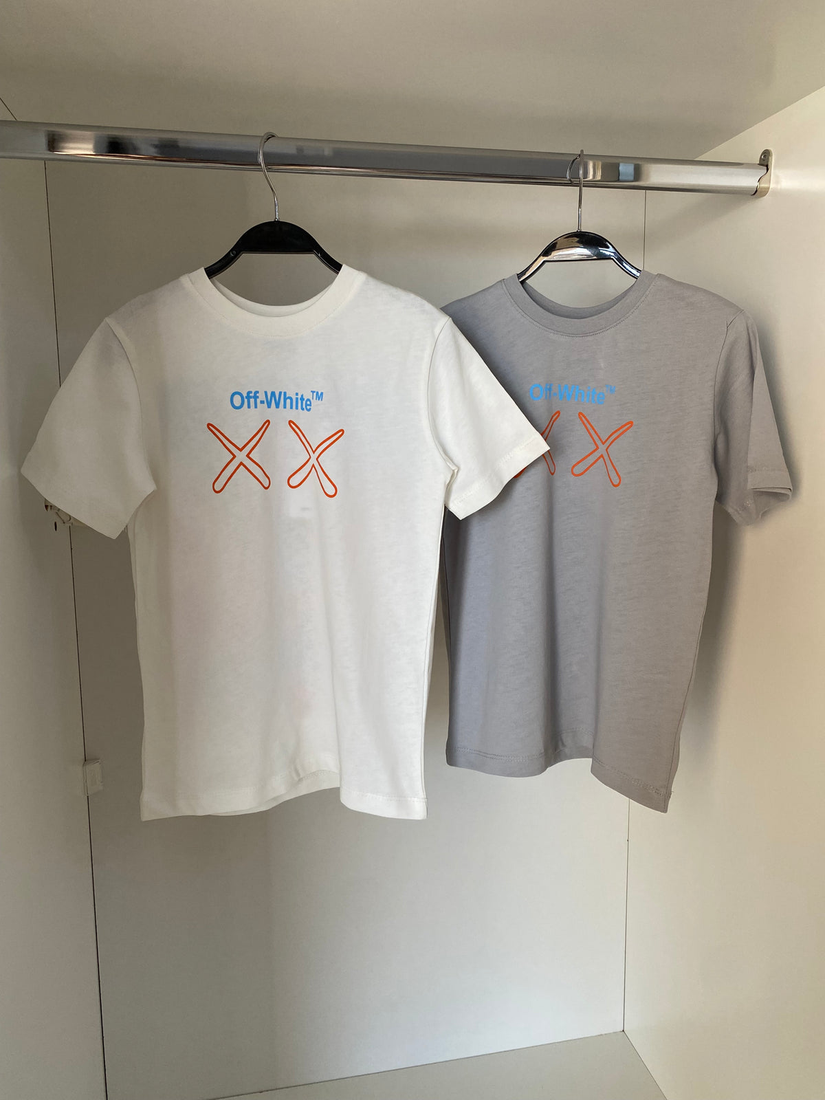 Off-White T-shirt white