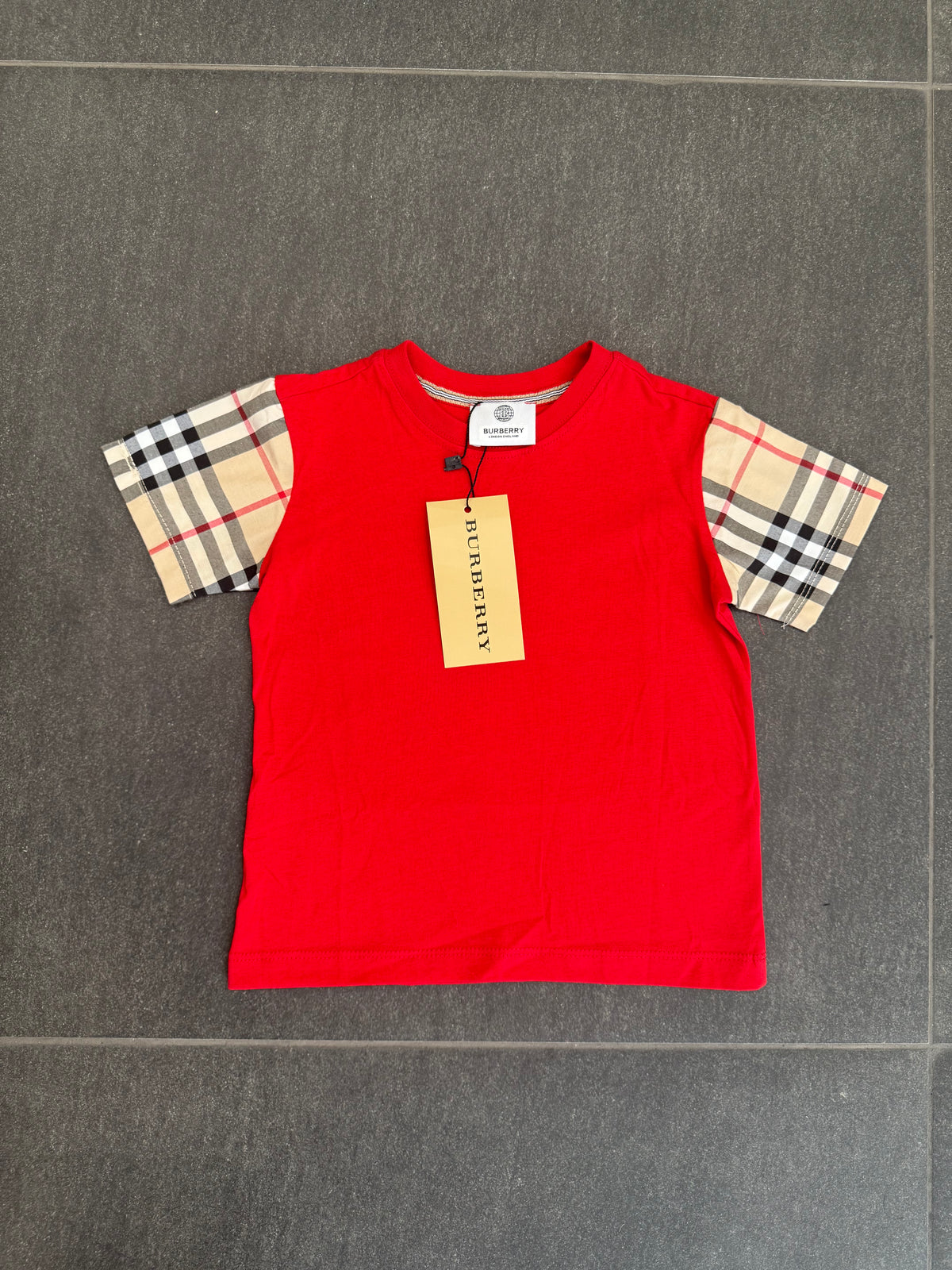 Burberry T-shirt