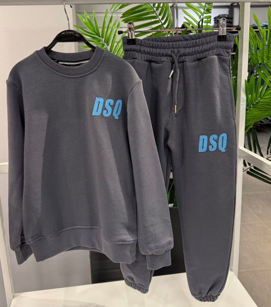 Dsq2 tracksuit